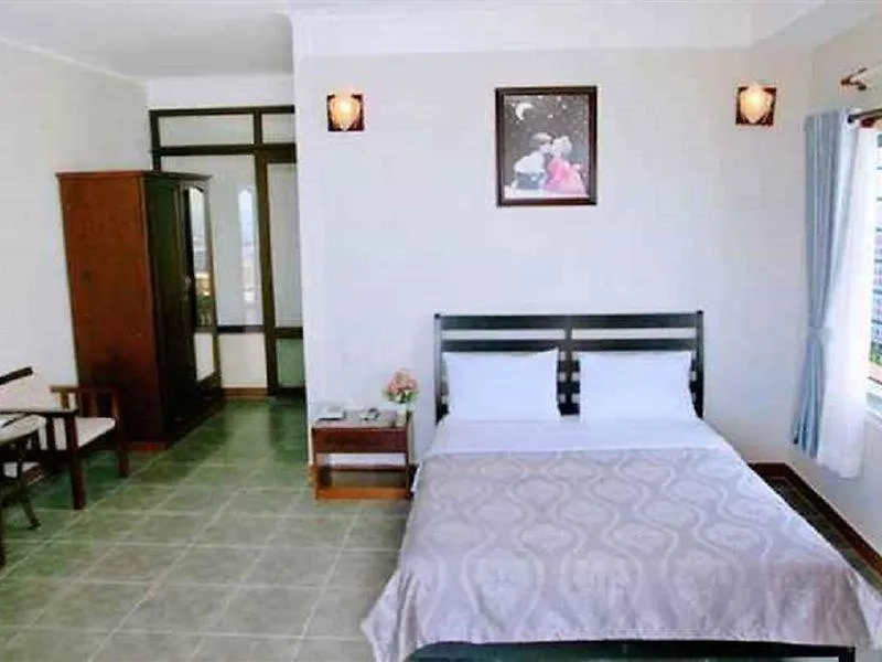 Prague Nha Trang Hotel